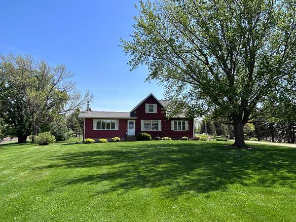 5 Acres of Land with Home for Sale in Madelia, Minnesota