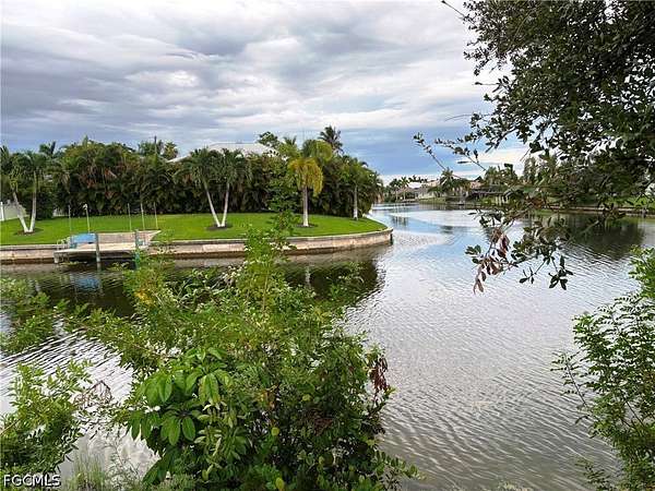 0.33 Acres of Residential Land for Sale in Cape Coral, Florida