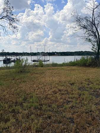 0.35 Acres of Residential Land for Sale in Bowie, Texas