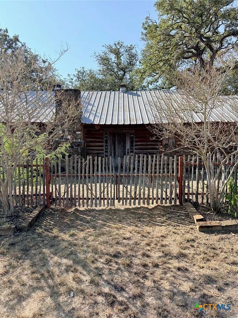 5 Acres of Land with Home for Sale in Kingsbury, Texas