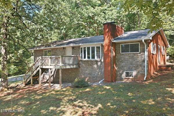 1.5 Acres of Land with Home for Sale in Knoxville, Tennessee