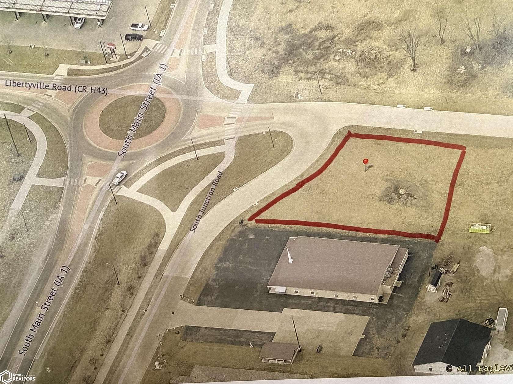 0.61 Acres of Commercial Land for Sale in Fairfield, Iowa