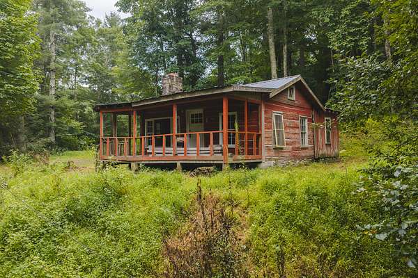2.83 Acres of Land for Auction in Newland, North Carolina