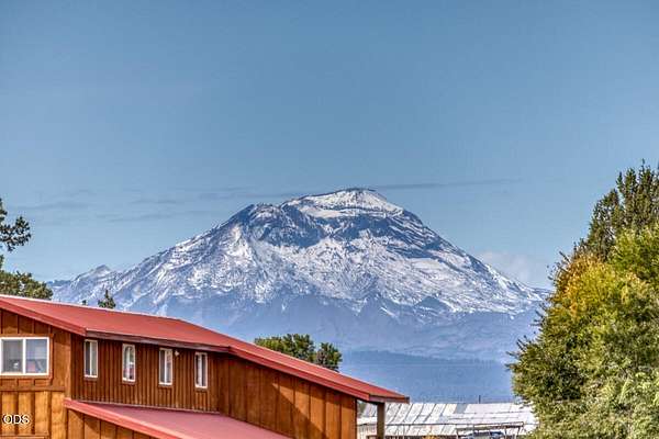 4.85 Acres of Residential Land for Sale in Redmond, Oregon