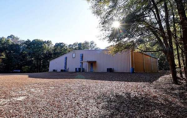 10 Acres of Land for Sale in Headland, Alabama