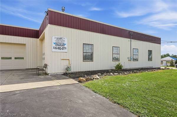 1.5 Acres of Improved Mixed-Use Land for Sale in Aurora, Ohio
