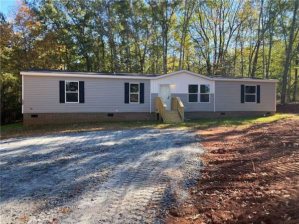 1.5 Acres of Land with Home for Sale in Starr, South Carolina