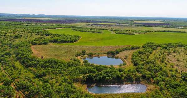 212 Acres of Land for Sale in Goldsboro, Texas