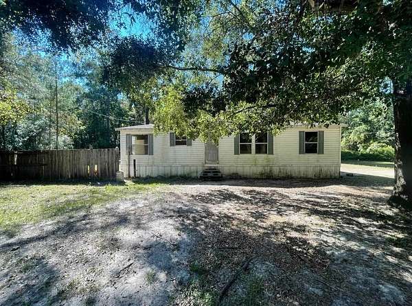 4 Acres of Land with Home for Sale in Crawfordville, Florida