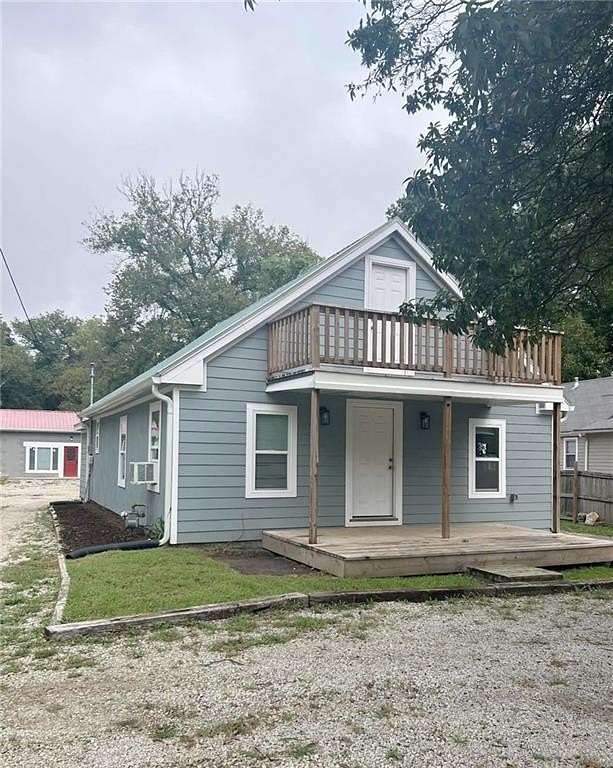2 Acres of Land with Home for Sale in Kansas City, Kansas