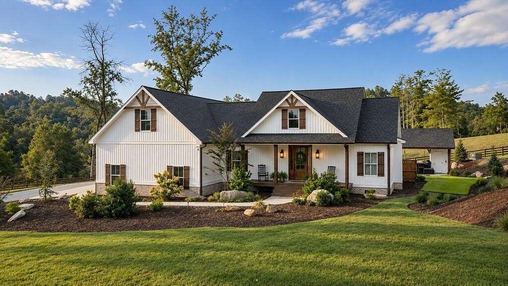 20 Acres of Land with Home for Sale in Blue Ridge, Georgia