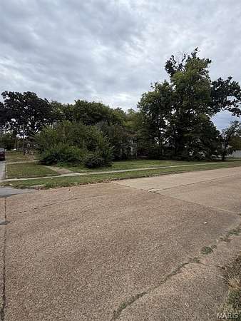 0.15 Acres of Residential Land for Sale in Poplar Bluff, Missouri