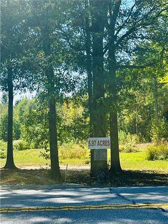 6 Acres of Residential Land for Sale in Brooks, Georgia