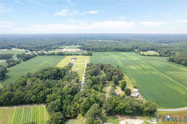 4 Acres of Land with Home for Sale in Mechanicsville, Virginia