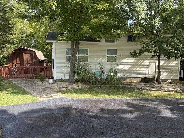 Residential Land for Sale in Seneca, Illinois