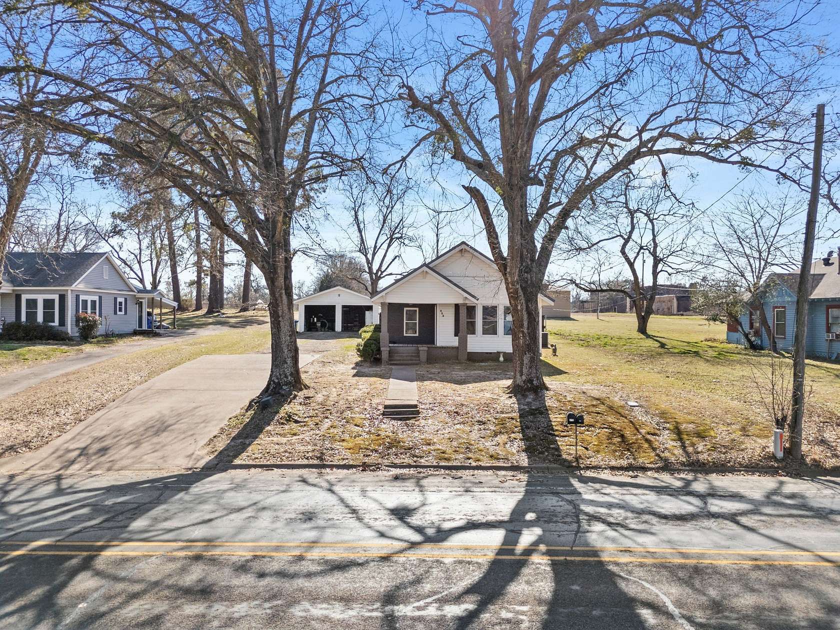 4.69 Acres of Land with Home for Sale in Winona, Texas