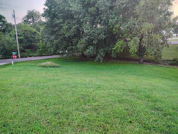 0.02 Acres of Residential Land for Sale in Lafayette, Tennessee