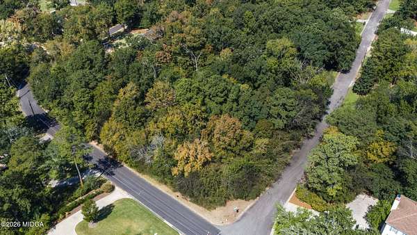 0.85 Acres of Residential Land for Sale in Macon, Georgia