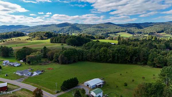 4.15 Acres of Residential Land for Sale in Shady Valley, Tennessee