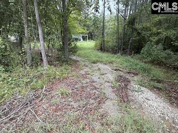 1 Acre of Residential Land for Sale in Silverstreet, South Carolina