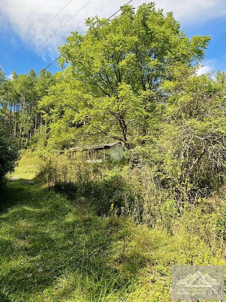 2.4 Acres of Residential Land for Sale in Bluefield, Virginia