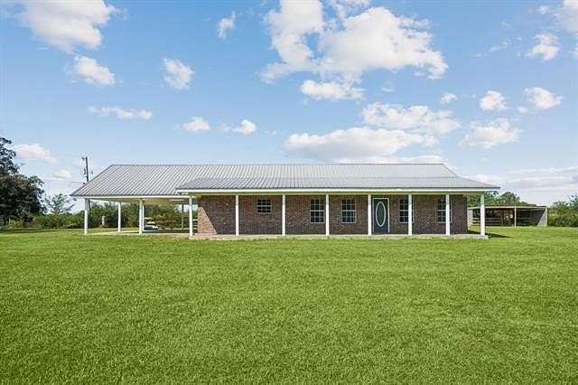6 Acres of Land with Home for Sale in Franklinton, Louisiana