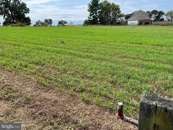 2.68 Acres of Residential Land for Auction in Jefferson, Maryland