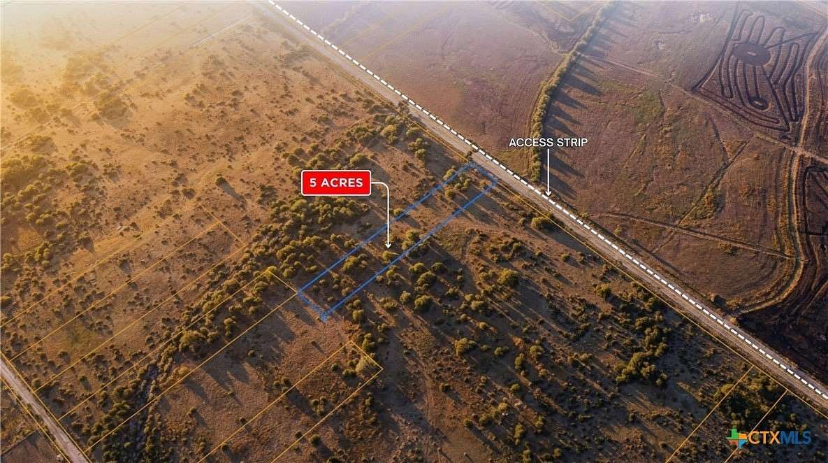 5 Acres of Residential Land for Sale in Edna, Texas