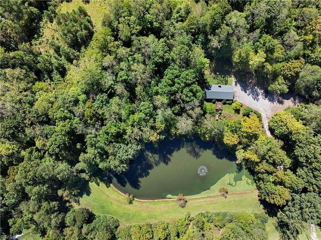 15.5 Acres of Recreational Land with Home for Sale in Thomasville, North Carolina