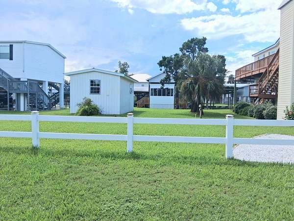 0.13 Acres of Residential Land for Sale in Suwannee, Florida