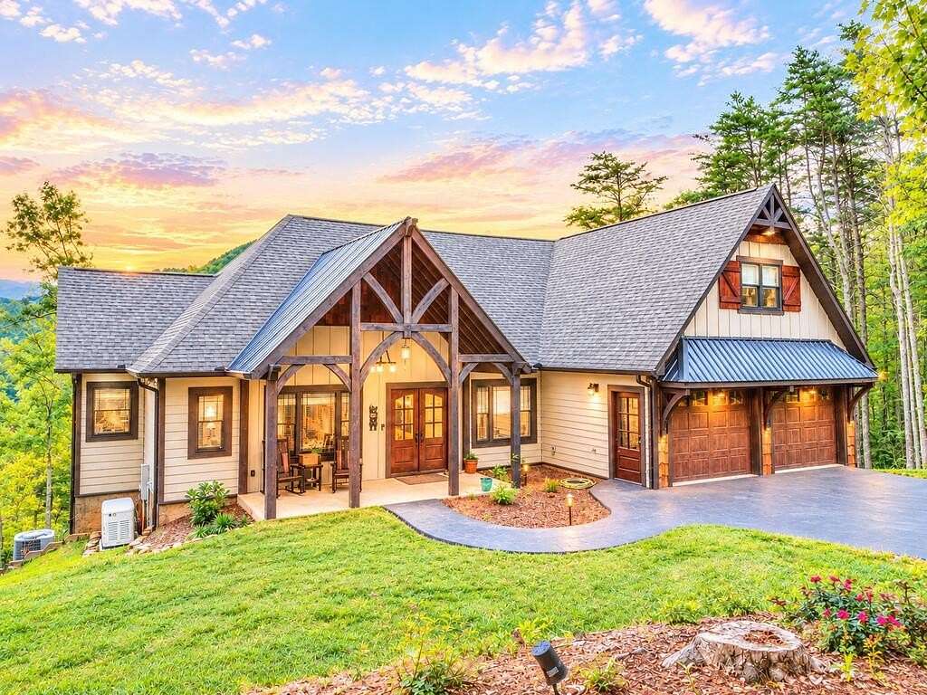 8 Acres of Land with Home for Sale in Ellijay, Georgia