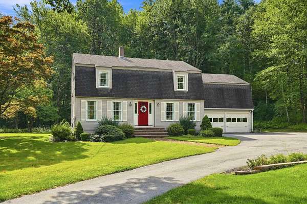 2.53 Acres of Land with Home for Sale in Plaistow, New Hampshire