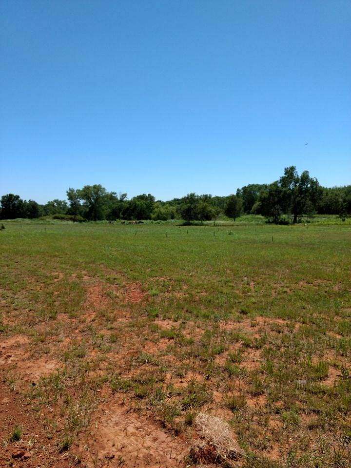 4.5 Acres of Residential Land for Sale in Orlando, Oklahoma