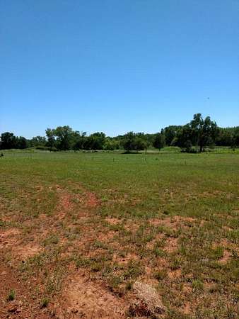 4.5 Acres of Residential Land for Sale in Orlando, Oklahoma