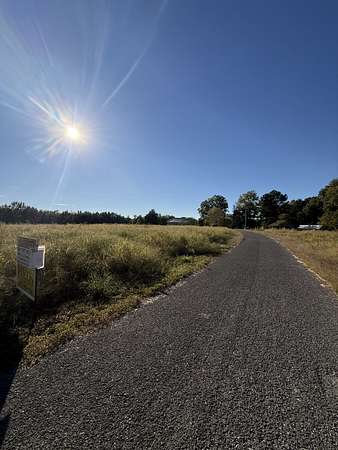 28.4 Acres of Agricultural & Residential Land for Auction in Manchester, Tennessee