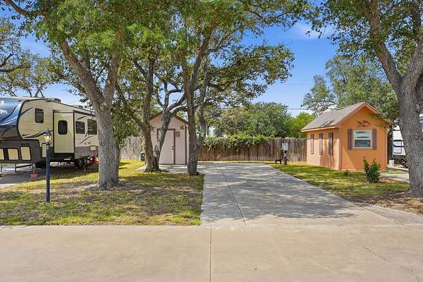 0.06 Acres of Residential Land for Sale in Rockport, Texas
