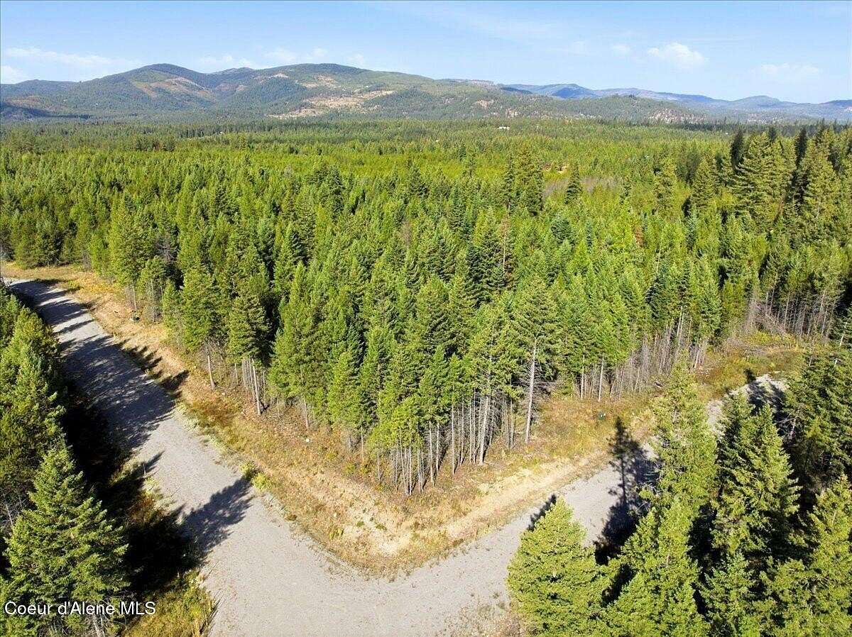 5 Acres of Residential Land for Sale in Spirit Lake, Idaho