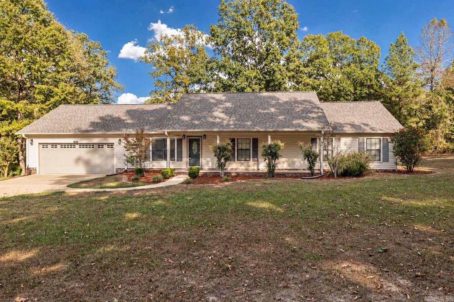 3.16 Acres of Land with Home for Sale in El Dorado, Arkansas