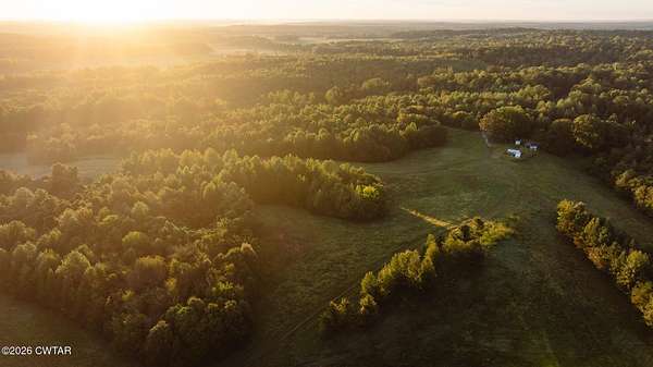 404 Acres of Land for Sale in Hollow Rock, Tennessee