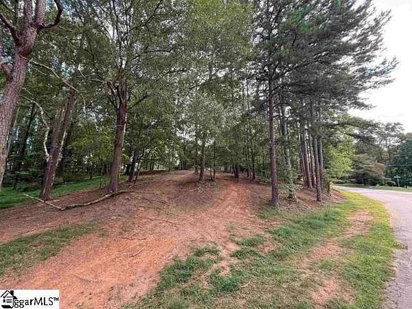 0.76 Acres of Residential Land for Sale in Spartanburg, South Carolina