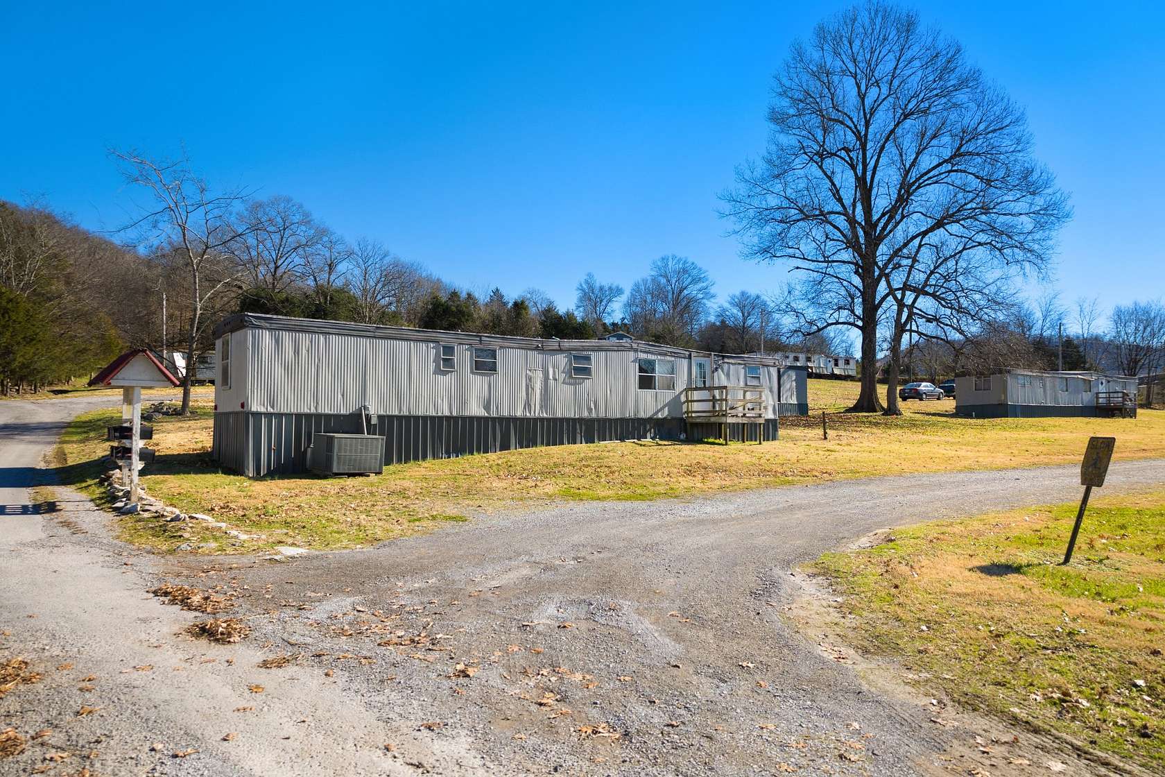 3.62 Acres of Improved Mixed-Use Land for Auction in Liberty, Tennessee