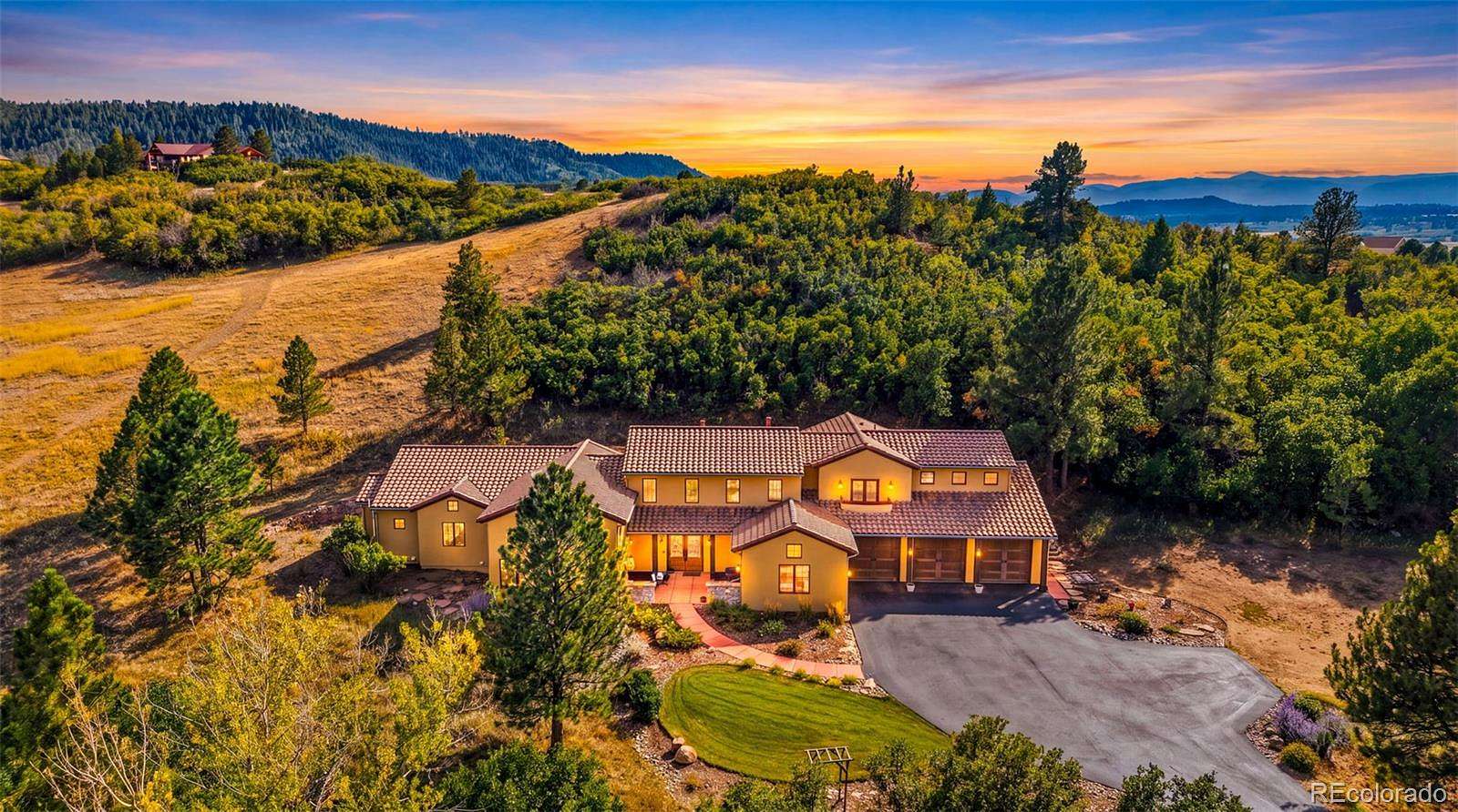 6 Acres of Land with Home for Sale in Castle Rock, Colorado