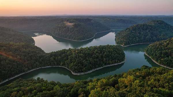 438 Acres of Recreational Land for Sale in Silver Point, Tennessee