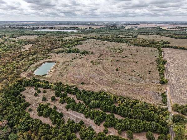353 Acres of Land for Auction in Ferris, Texas