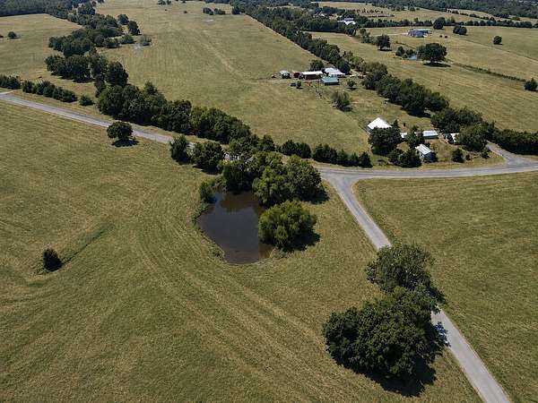 4.28 Acres of Residential Land for Sale in Sumner, Texas