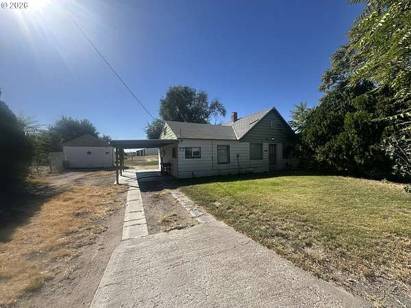 2 Acres of Improved Mixed-Use Land for Sale in Ontario, Oregon