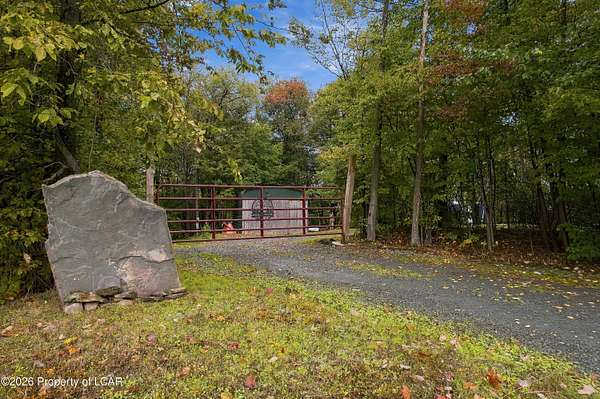 31.3 Acres of Recreational & Residential Land for Sale in Mount Pleasant Township, Pennsylvania