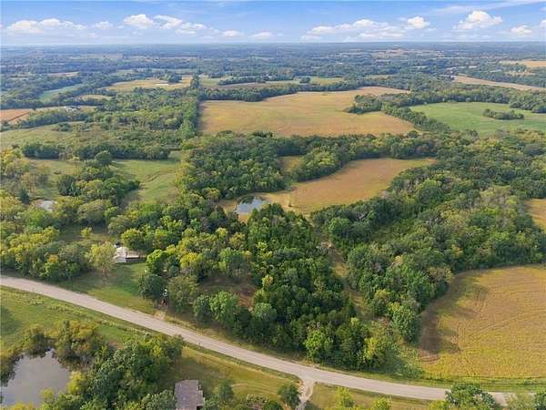 8.5 Acres of Residential Land for Sale in Knob Noster, Missouri