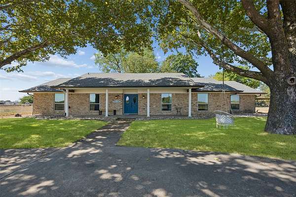 7.38 Acres of Land with Home for Sale in Waxahachie, Texas
