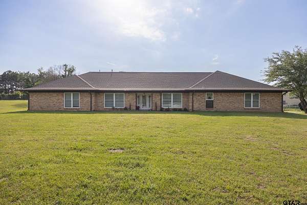 1.77 Acres of Land with Home for Sale in Flint, Texas